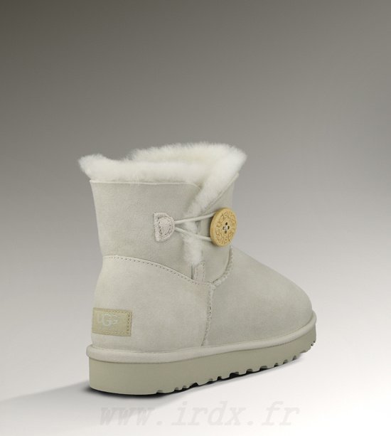 ugg blanche